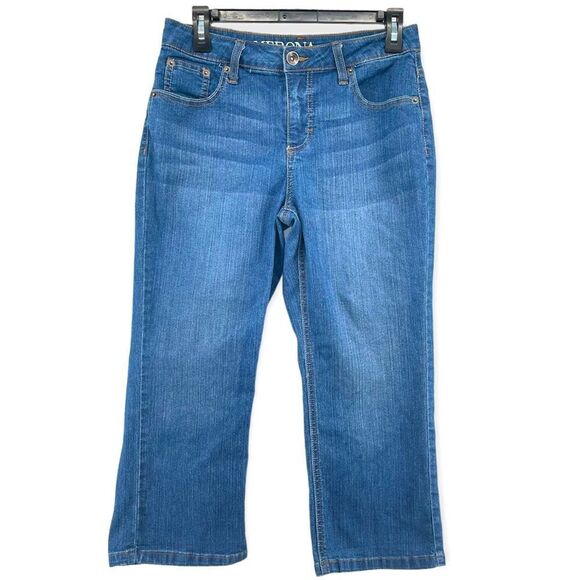 Merona Women’s Mid-Rise Medium Wash Cropped Denim Jeans Size 4 Regular - Picture 1 of 12